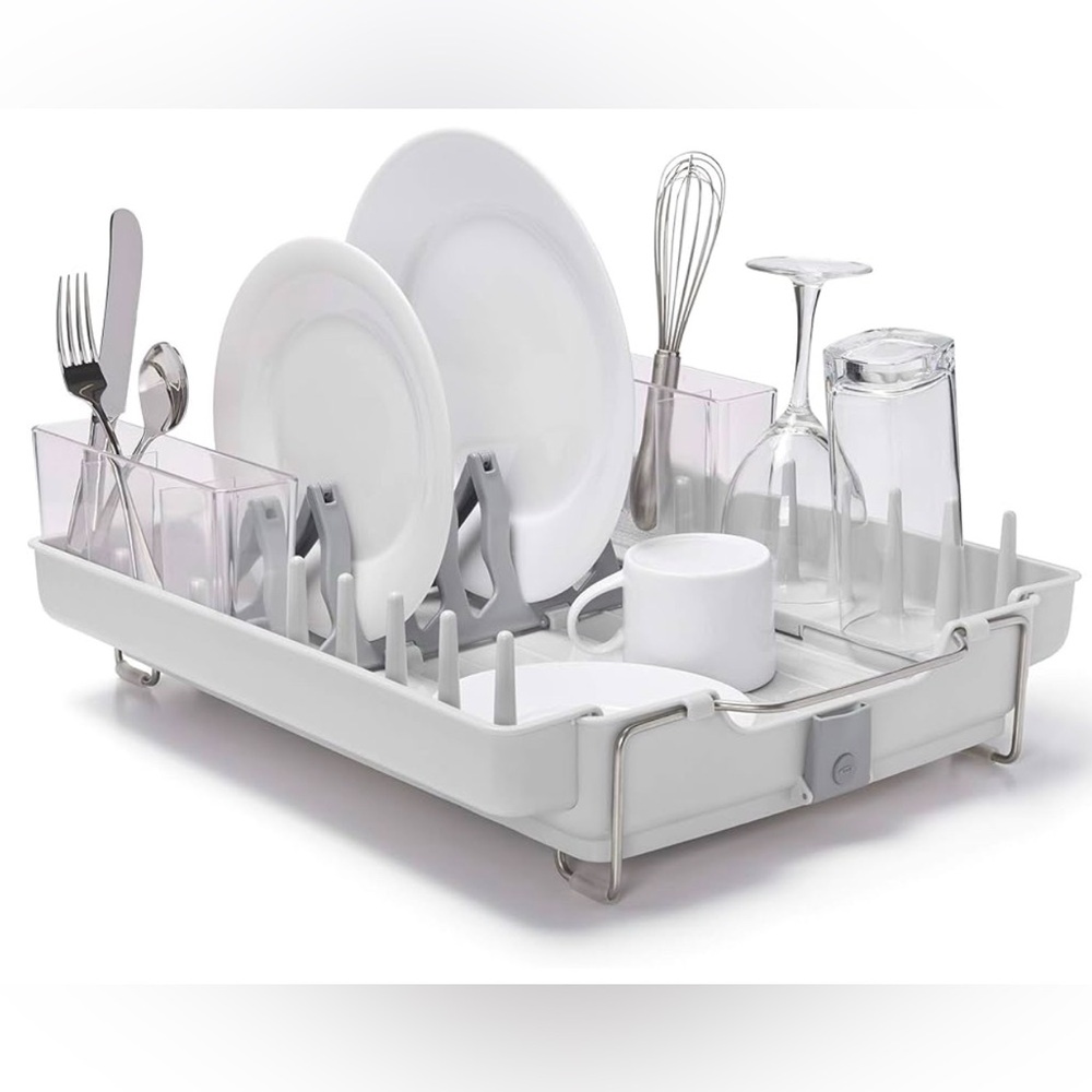 Collapsible dish rack
Xoxo
Brand new never opened in box